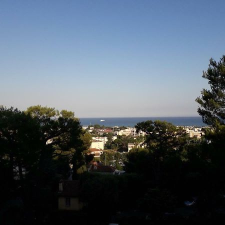 Bel Appartement Avec Vue Mer Villeneuve-Loubet Exteriör bild