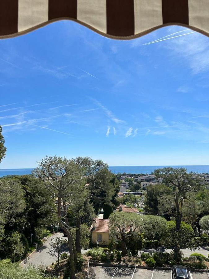 Bel Appartement Avec Vue Mer Villeneuve-Loubet Exteriör bild