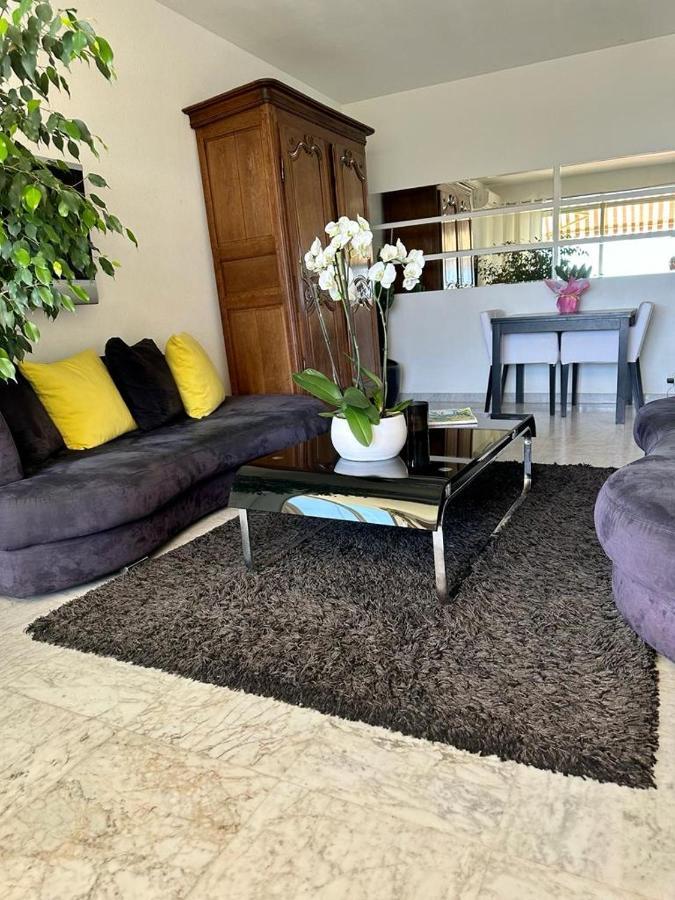 Bel Appartement Avec Vue Mer Villeneuve-Loubet Exteriör bild