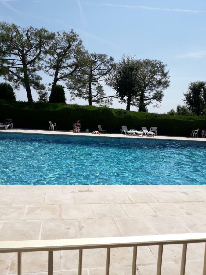 Bel Appartement Avec Vue Mer Villeneuve-Loubet Exteriör bild